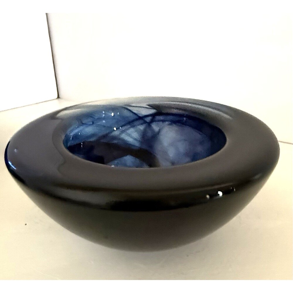 Kosta Boda Atoll Blue Swirl Glass Bowl Anna Ehrner Sweden Hand Blown Decorative